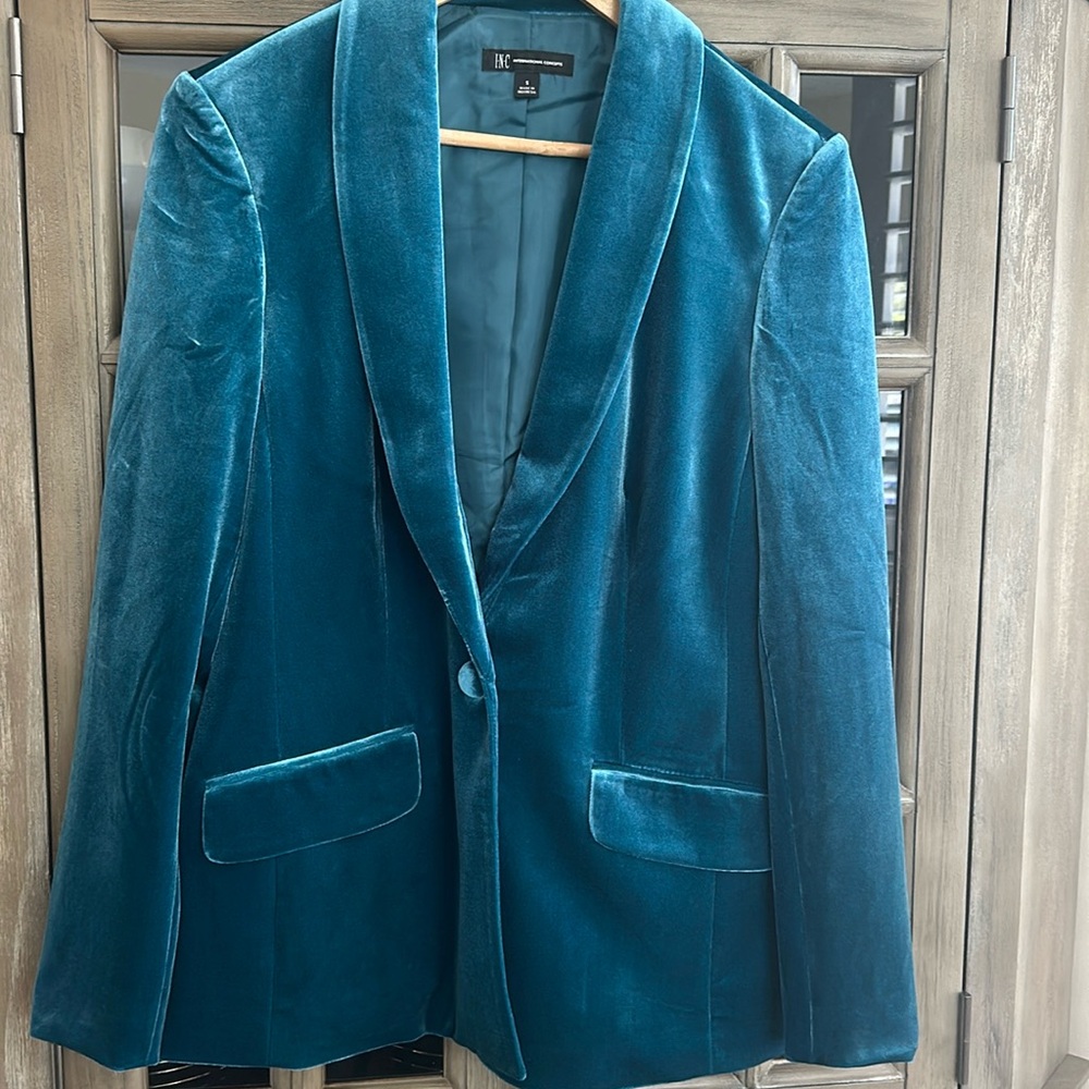 INC international concepts velvet blazer worn once excellent condition